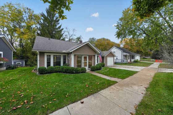 8165 5th Street, Dexter, MI 48130 photo 2