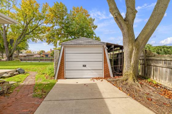 41589 Windmill Street, Harrison Township, MI 48045 photo 4