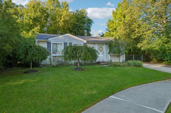 7 Burlingame Court, Ann Arbor, MI 48108 photo 3