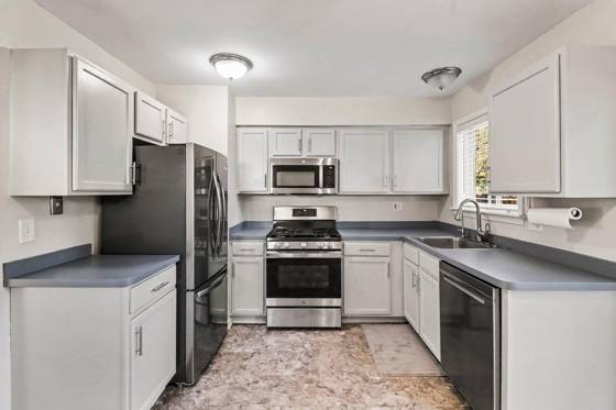 748 Glenwyth Road, Brighton, MI 48116 photo 5