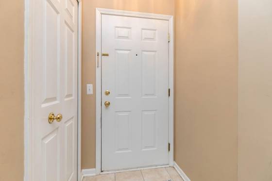 2818 S Knightsbridge Circle, Ann Arbor, MI 48105 photo 4