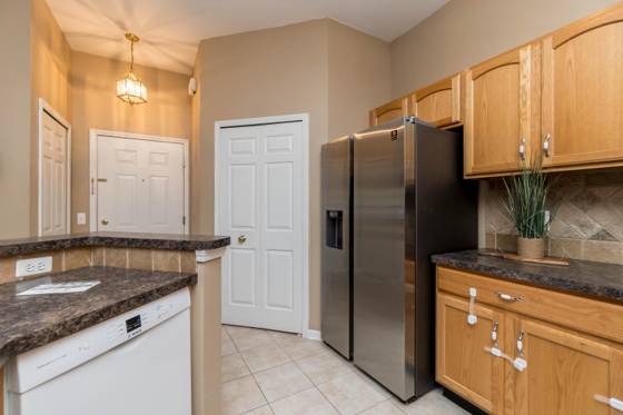 2818 S Knightsbridge Circle, Ann Arbor, MI 48105 photo 5