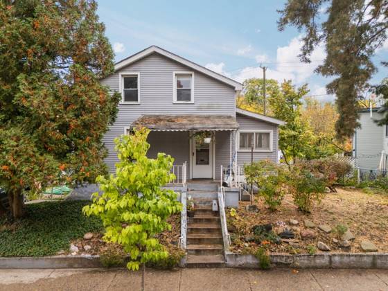 610 N 5th Avenue, Ann Arbor, MI 48104 photo 2