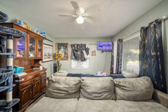 21853 Rausch Avenue, Eastpointe, MI 48021 photo 4