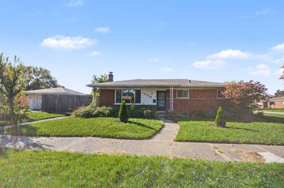 12346 Potomac Avenue, Warren, MI 48089 photo 2