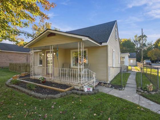 18795 Lathers Street, Livonia, MI 48152 photo 2