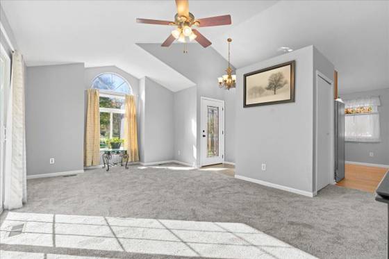 10328 N Antcliff Road, Fowlerville, MI 48836 photo 4