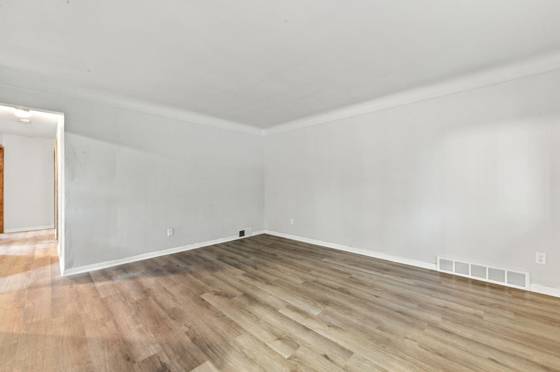 11411 Brady, Redford, MI 48239 photo 4