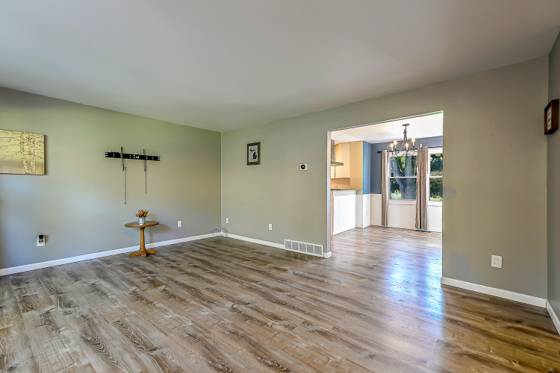 8630 Warner Road, Saline, MI 48176 photo 5