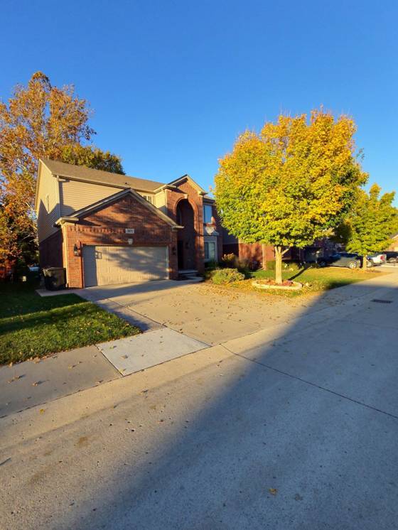 5675 Gregory Drive, Shelby Twp, MI 48317 photo 2