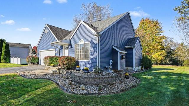 567 Cattail Lane, Pinckney
