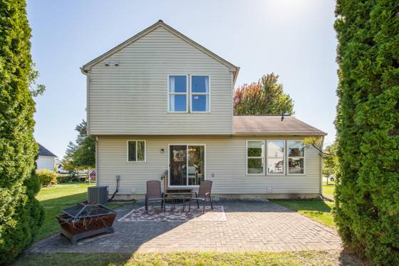 7191 Roxbury Drive, Ypsilanti, MI 48197 photo 2