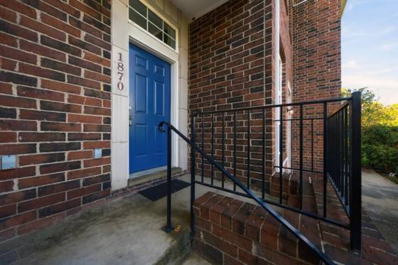 1870 Lindsay Lane, Ann Arbor, MI 48104 photo 2