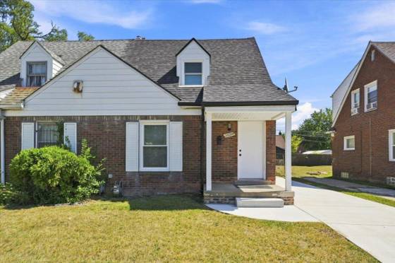 20024 Meyers Road, Detroit, MI 48235 photo 2