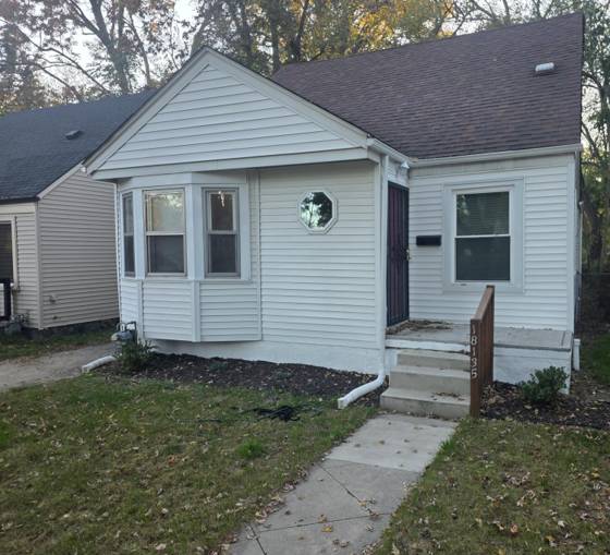 18135 Heyden Street, Detroit, MI 48219 photo 2